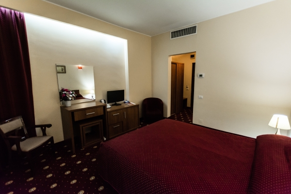Hotel Ferdinand (Costanza)